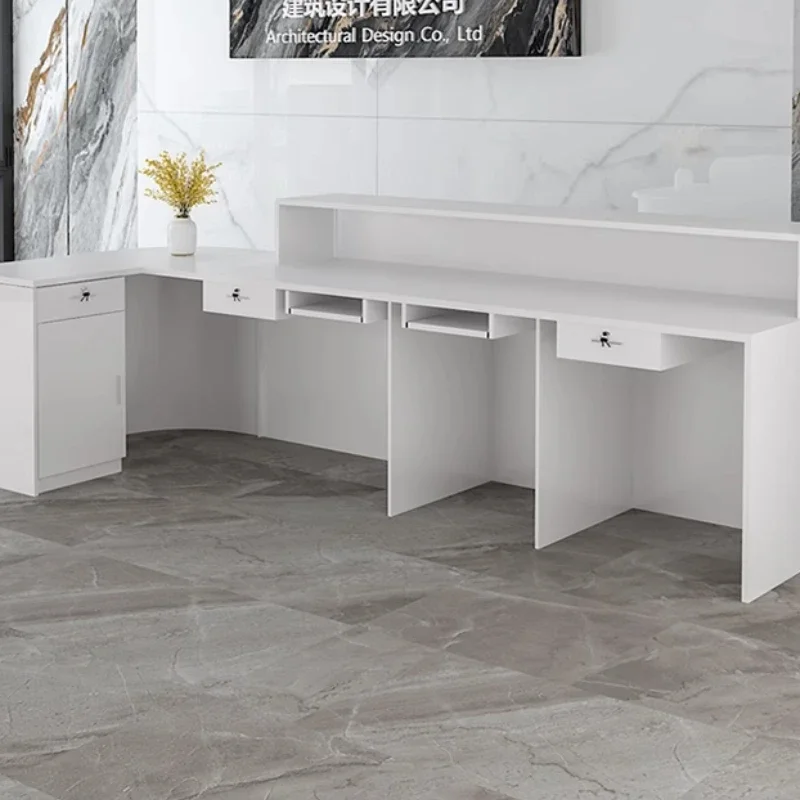 Luxuriöser Empfangstresen mit  – Office Furniture Bali Bewertung und Preis