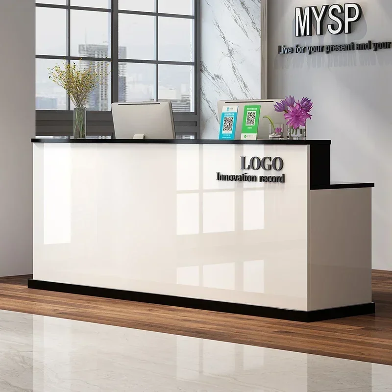 Maßgeschneiderte Beauty-Empfan – Office Furniture Bali Bewertung und Preis